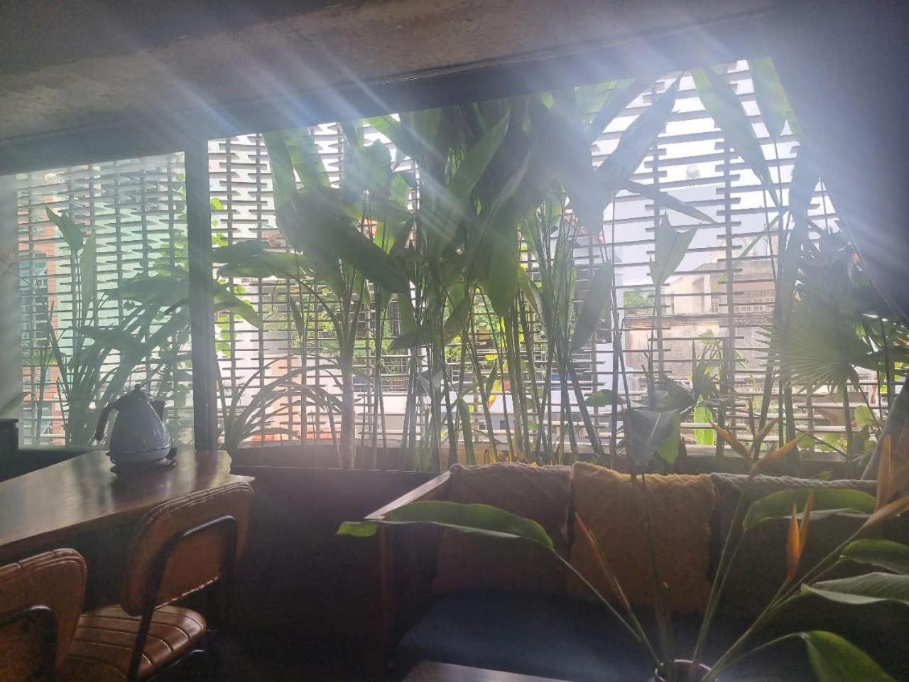 Hoa House * TP. Hồ Chí Minh